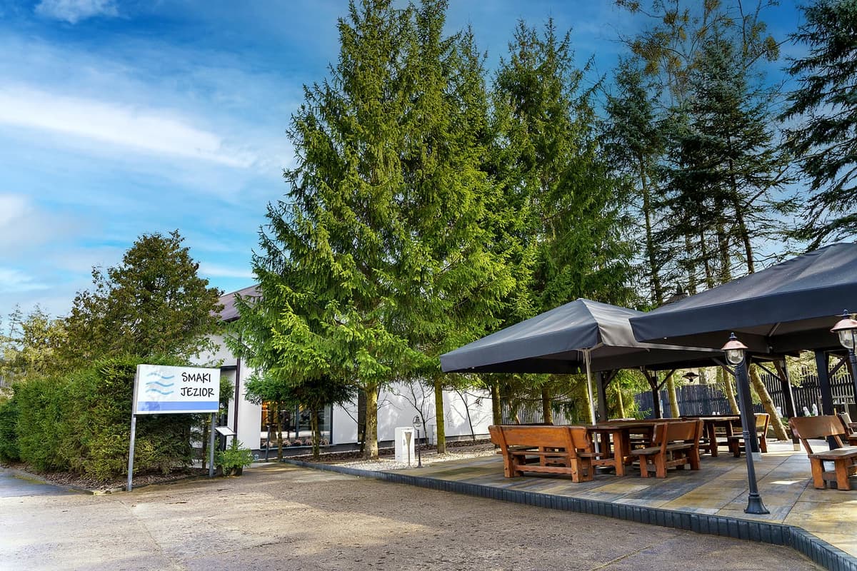Bistro Smaki Jezior - wnętrze