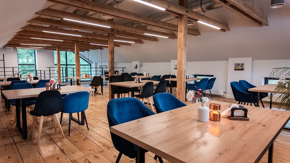 Bistro Smaki Jezior - wnętrze